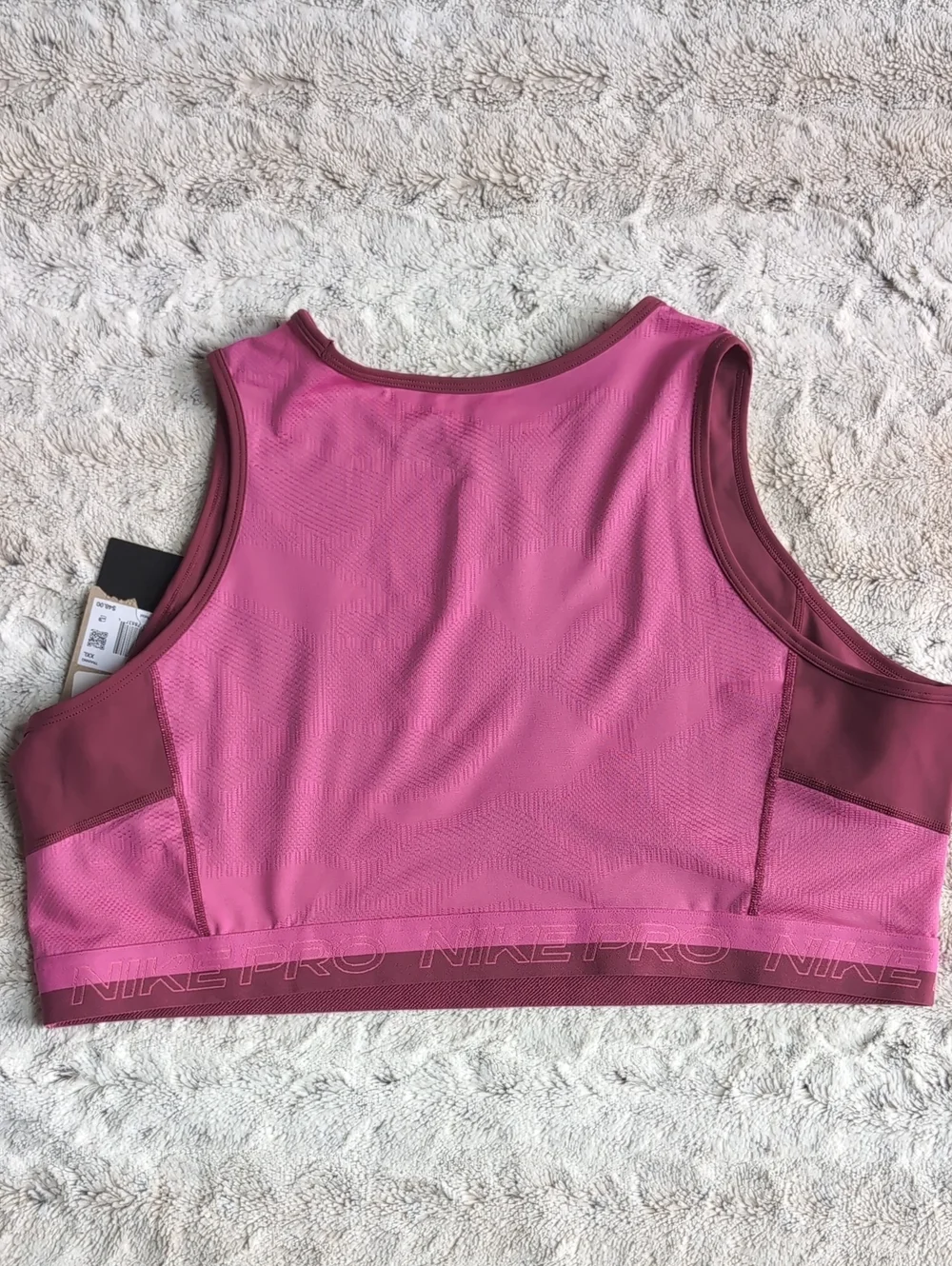 Nike nwt pro